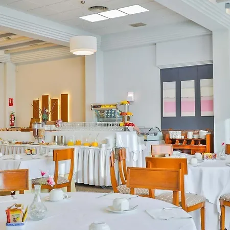 维拉达美里达酒店 4*