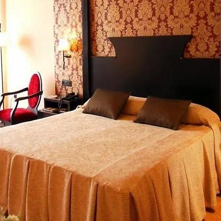 Velada Hotel 4*
