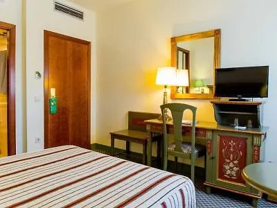 Velada Hotel